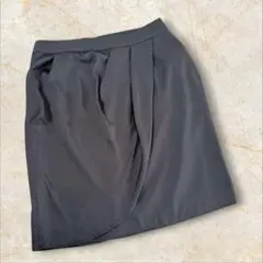 ボナジョルナータ　膝丈スカート　ブラック　Sサイズ無地シンプルのサムネイル