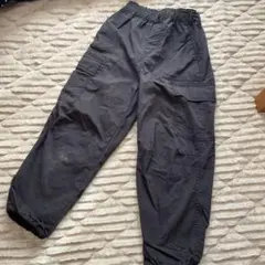 ユニクロ　パラシュートカーゴパンツ　120 黒