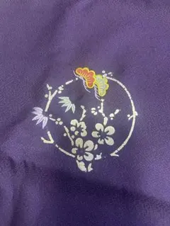 日本製　紫色 花と蝶の刺繍 風呂敷