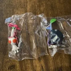 ピクミン　グミ　キーホルダー　白　岩