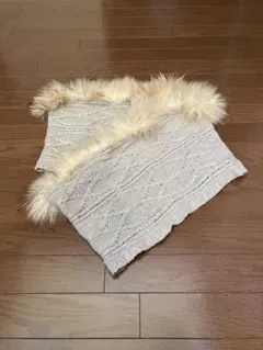 組曲⭐︎美品　ベージュ ニットファー 付きスヌード　サイズ2