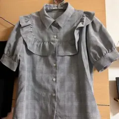 チェック柄フリル半袖シャツ Mサイズ