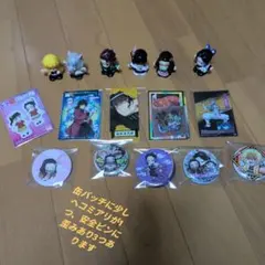 フィギュア アクリルスタンド 缶バッジ まとめ売り - メルカリ