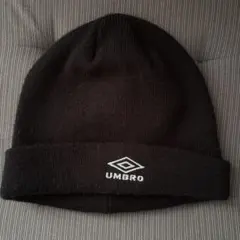 UMBRO ブラック ニット帽
