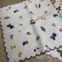 Wedgwood フルーツ刺繍 タオルハンカチ 2枚セット