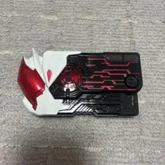 仮面ライダーゼロワン　DXサウザンドアークプログライズキー