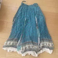 フレアスカート 青 レーストリム付き