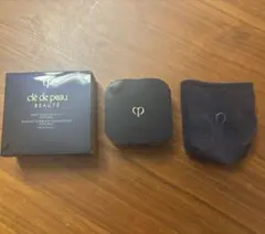 【美品】クレドポーボーテ　タンクッションエクラ　ナチュレル　ピンクオークル00のサムネイル