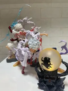 【ジャンク品】ワンピース ルフィ　フィギュア2体 エネルギー放出のサムネイル