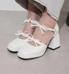 24.5 パンプス スクエア