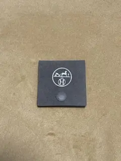 Hermès スエード ボタン付きケース グレー　リング保存ケース