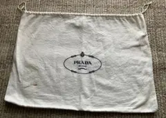 PRADA ギフト袋 ホワイト