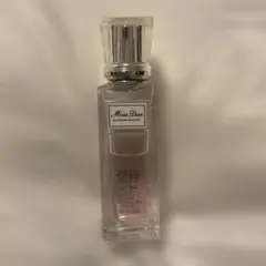 ミスディオールブルーミングブーケローラーパール