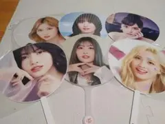 TWICE モモ うちわ まとめ売り 12枚セット バラ売り可 限定 Amazon.co.jp: モモ TWICE うちわ うちわケース セット : ホーム＆キッチン