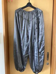 Garamgaram *サテングレー *ハーレムパンツ