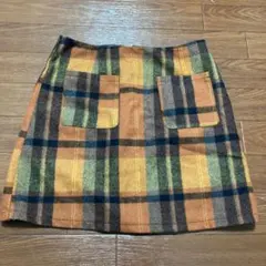 チェックスカートのサムネイル