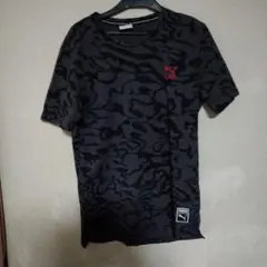 PUMA プーマ　Tシャツ　グレー×ブラック　迷彩　PUMA刺繍ロ