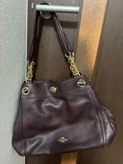 COACH レザー ハンドバッグ ダークブラウン　ボルドー　定価７万円のサムネイル