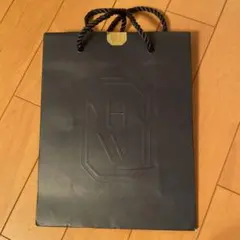 2026年最新】ハリーウィンストン 紙袋の人気アイテム - メルカリ