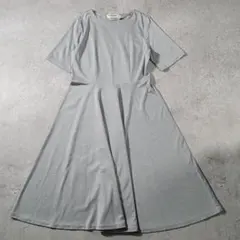 【美品】GEORGES RECH 日本製 フレア ロングワンピース 40のサムネイル