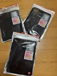 新品未開封　ユニクロHEATTECH 長袖シャツ 130 3枚セット