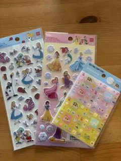 シール3枚セット　プリンセス、アリス、クレヨンしんちゃん