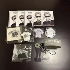 【匿名配送】EXILE 藤原樹　アクスタ、フォトカード　8点セット　シクレ含む 匿名配送】EXILE 藤原樹 アクスタ、フォトカード 8点セット シクレ含む
