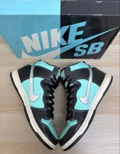 ダイヤモンドサプライ✕ナイキ SB ダンクハイ"ティファニーのサムネイル