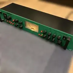 Item thumbnail for item c7ac1ba6-6cd9-4068-aa87-ce28d7cdb4e5