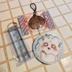ちいかわ キーホルダー 缶バッジ 3種セットのサムネイル
