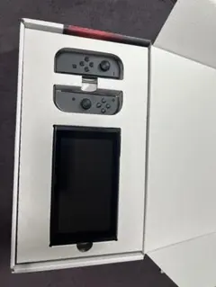 Nintendo Switch 本体 グレーのサムネイル