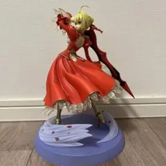 ネロ　赤セイバー フィギュア　Fate fgo