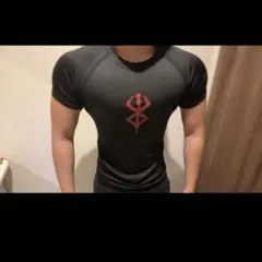 【早い者勝ち】ベルセルク 贄の烙印 コンプレッションTシャツ