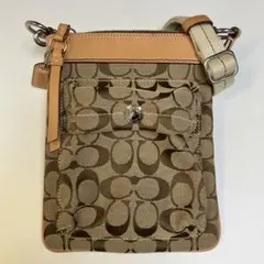 COACH ショルダーバッグ　シグネチャー