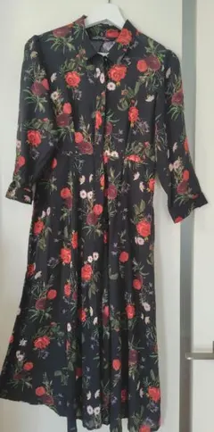 ZARA ワンピース ロング 花柄 美品
