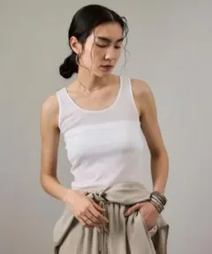 お値下げsalon ADAM ET ROPE シアータンクトップのサムネイル