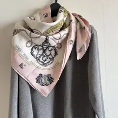 エルメス スカーフ カレ９０ LES CLES レ・クレ 鍵柄