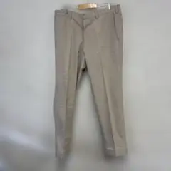 ベージュ スリムフィット チノパン