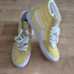 Item thumbnail for item 63cb230a-5bdd-4bdb-be67-5cc323b4f29a