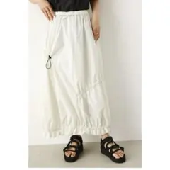 ロデオクラウンズ ナイロン調バルーンスカート（FREE）ホワイト ドロスト