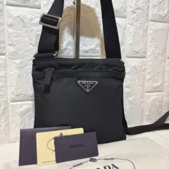 【美品】 PRADA 三角ロゴ ナイロン ショルダーバッグ サコッシュ ブラック