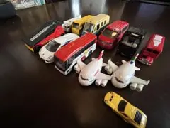 ミニカーセット（バス・キャンピングカー・トラック・乗用車） - メルカリ