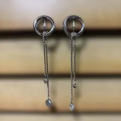 サークルモチーフ ロングチェーン イヤリング シルバーカラー