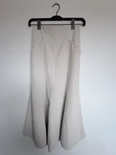 《美品》 earth パール付きロングスカート Sサイズ