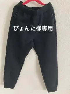 美品！！　ユニクロ　ブラック スウェットパンツ 130 ジッパーポケット付き