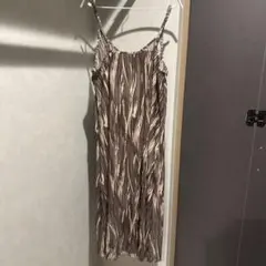 プリーツ キャミワンピース ブラウン系