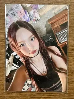 TWICE ナヨン Yes, I am Nayeon 写真集 2形態セット - メルカリ