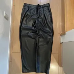 ZARA ブラック 合成皮革パンツ EUR 40