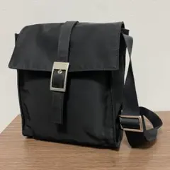 アニエスベー　ショルダーバック　スクエア　斜めがけ　ナイロン　シルバー金具　刻印