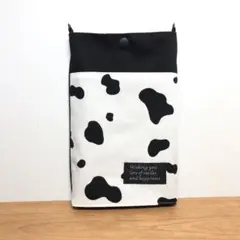 スマホポーチ(本体)　牛柄　アニマル柄　サコッシュ　ミニショルダー